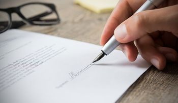 Signing Living Will — Plantation, FL — Mark P. Bockstein Attorney At Law Signing Living Will — Plantation, FL — Mark P. Bockstein Attorney At Law