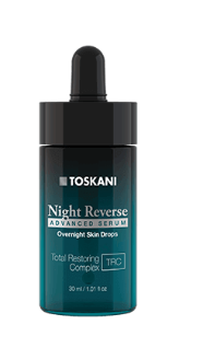 Flasche des Toskani Night Reverse Advanced Serums mit Pipette, schwarz-türkisfarbene Verpackung auf weißem Hintergrund