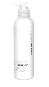 Weiße Pumpflasche mit der Aufschrift „Energizing Cleanser“ in minimalistischer Verpackung auf schlichtem Hintergrund