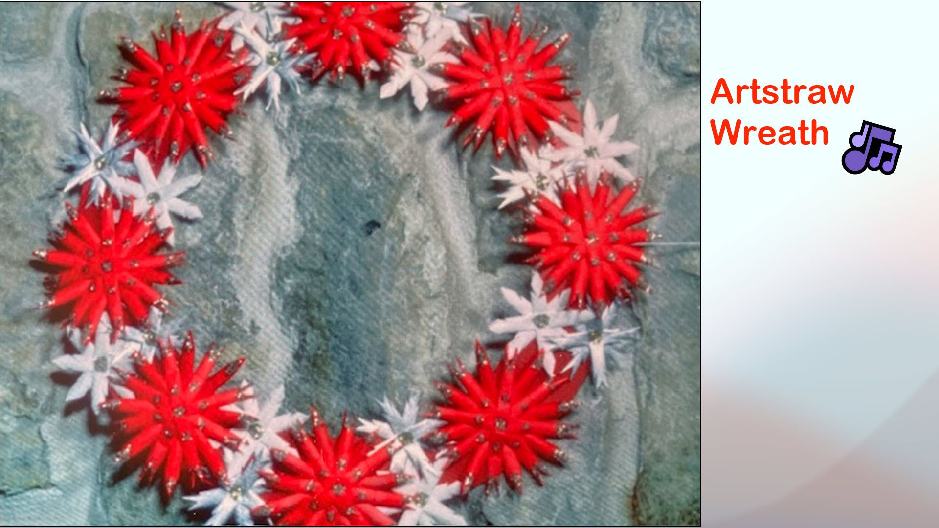 Artstraw Wreath