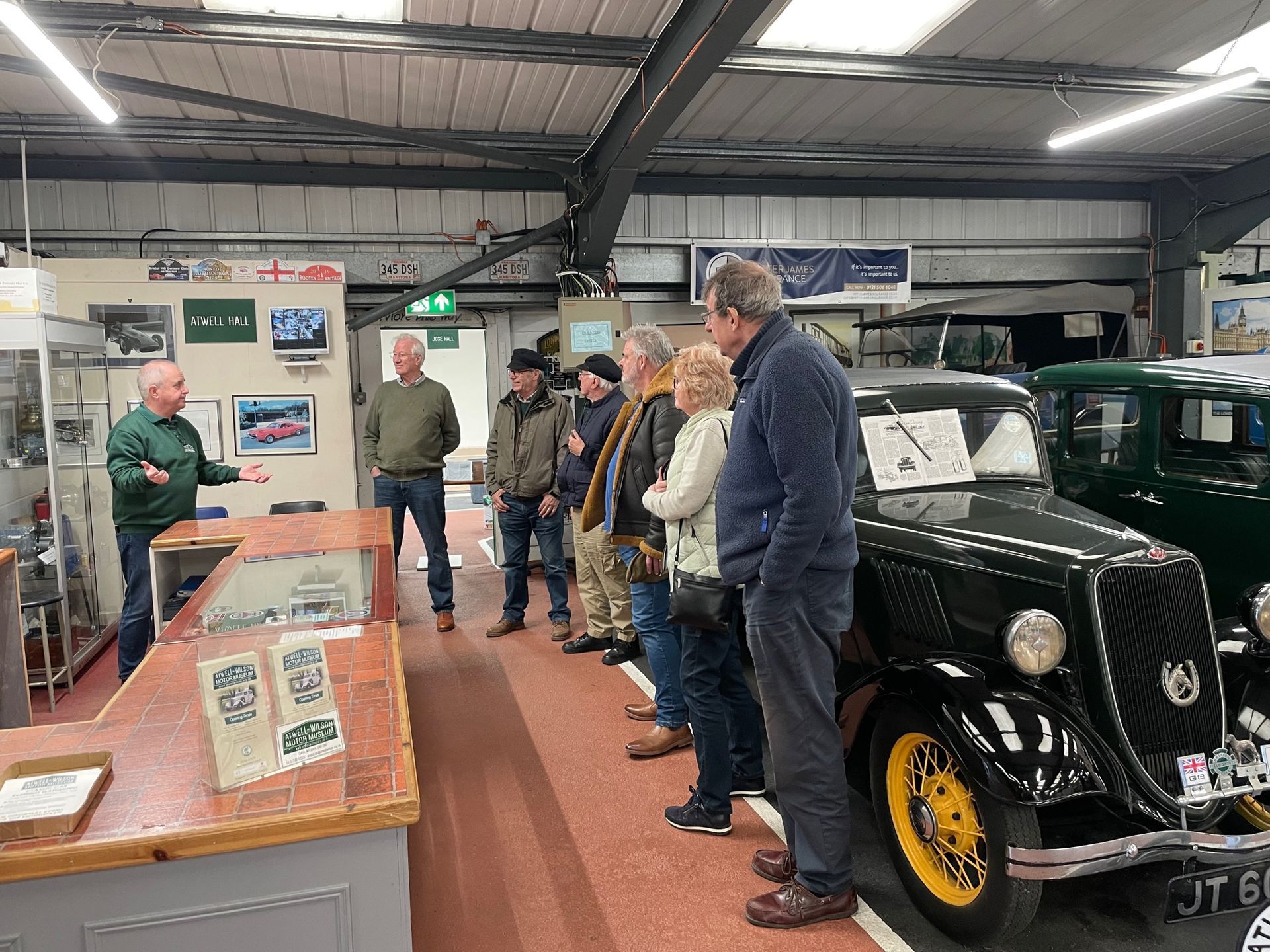 Bristol 1904 Arts - Classic Car group - a display of classic cars