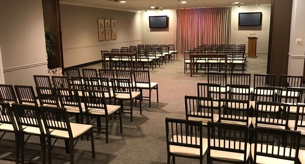 Our Shawnee KS Funeral Home | Amos Family Funeral Home & Crematory