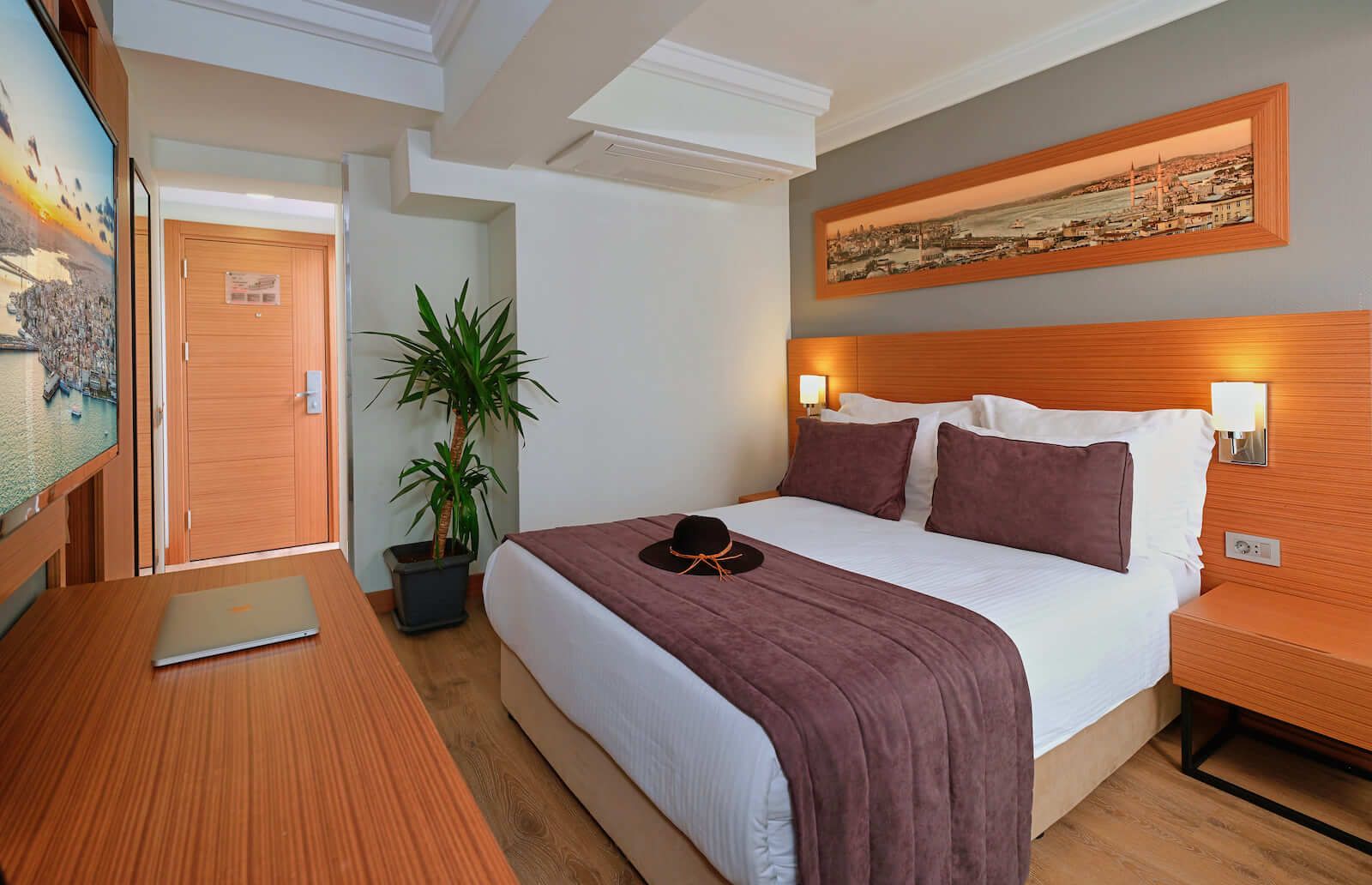 Orka Royal Hotel Istanbul