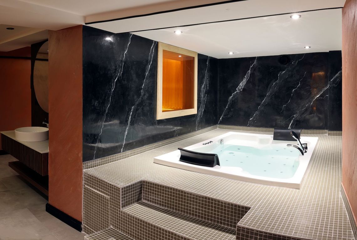 Orka Royal Hotel Istanbul