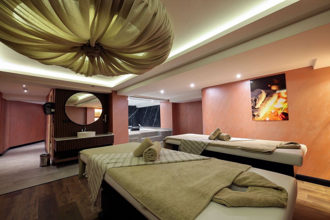 Orka Royal Hotel Istanbul