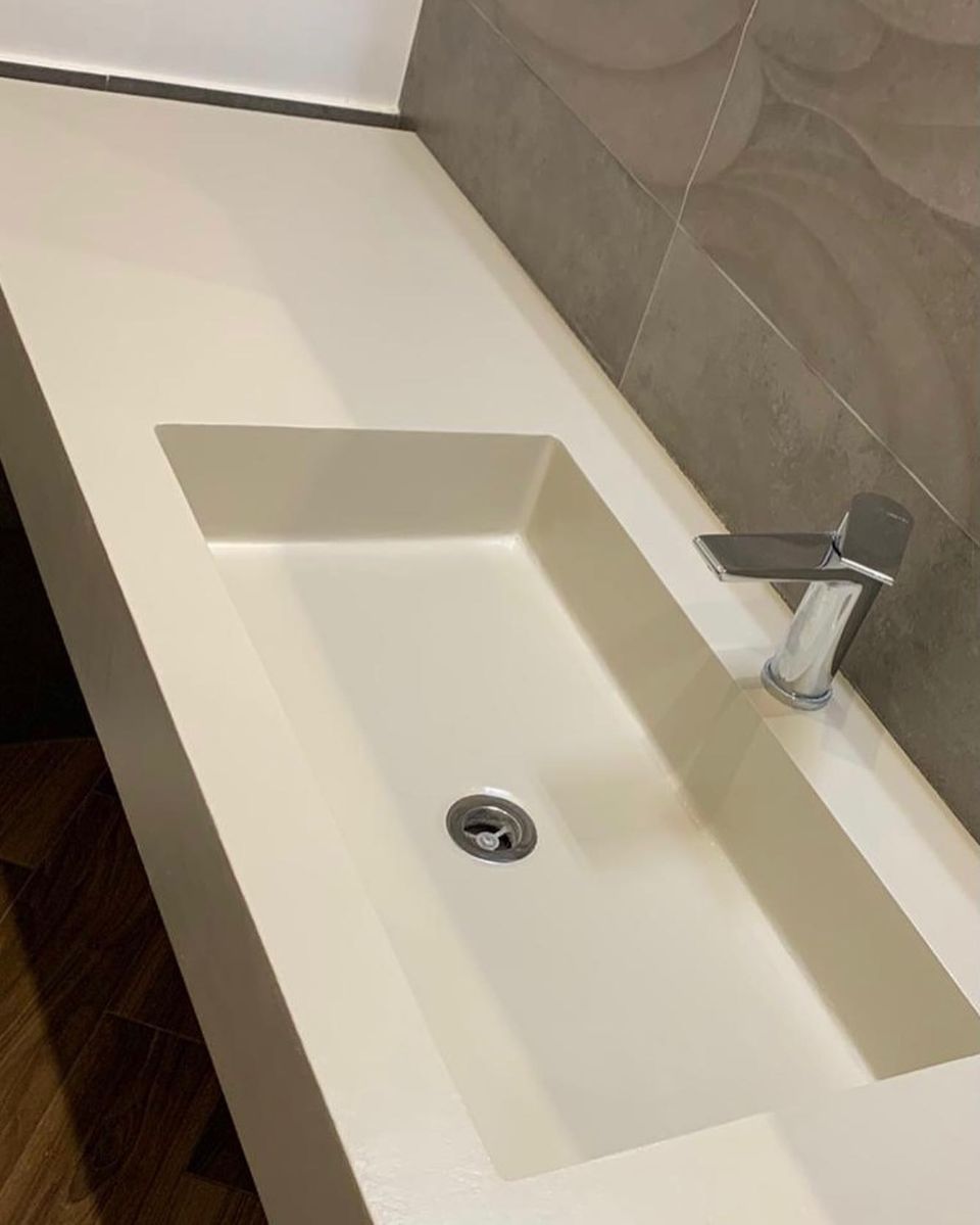 rivestimento tavolo