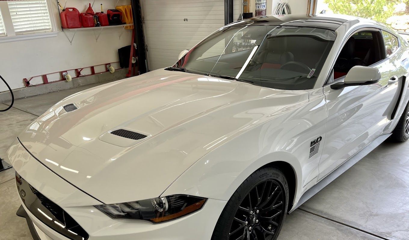 Windshield replacement in Aurora, CO