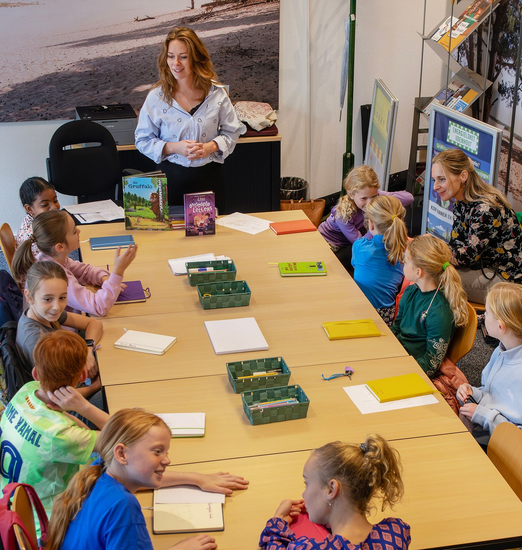 Dieuwertje Mastenbroek Schrijfstudio kinderboekenschrijver schrijver in de klas schrijfworkshop workshop
