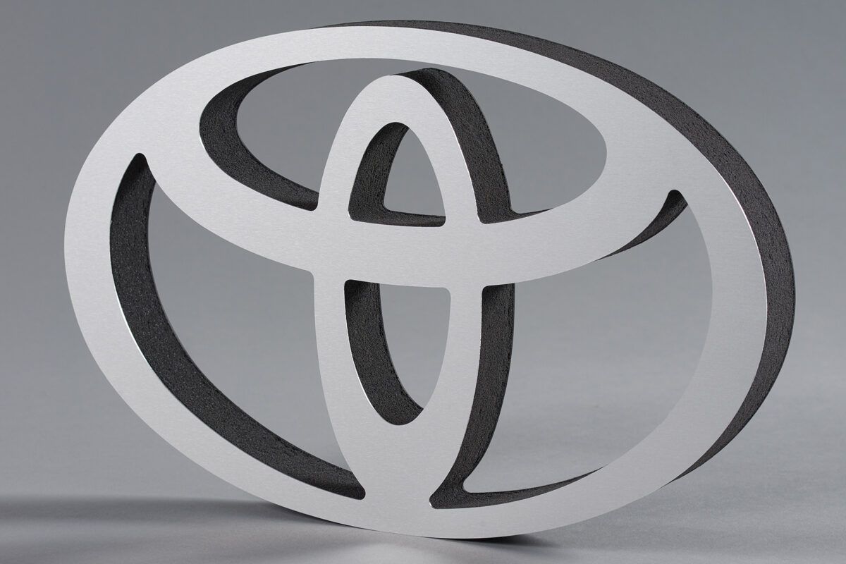 3D silver Toyota logo sign made of laminate on foam
