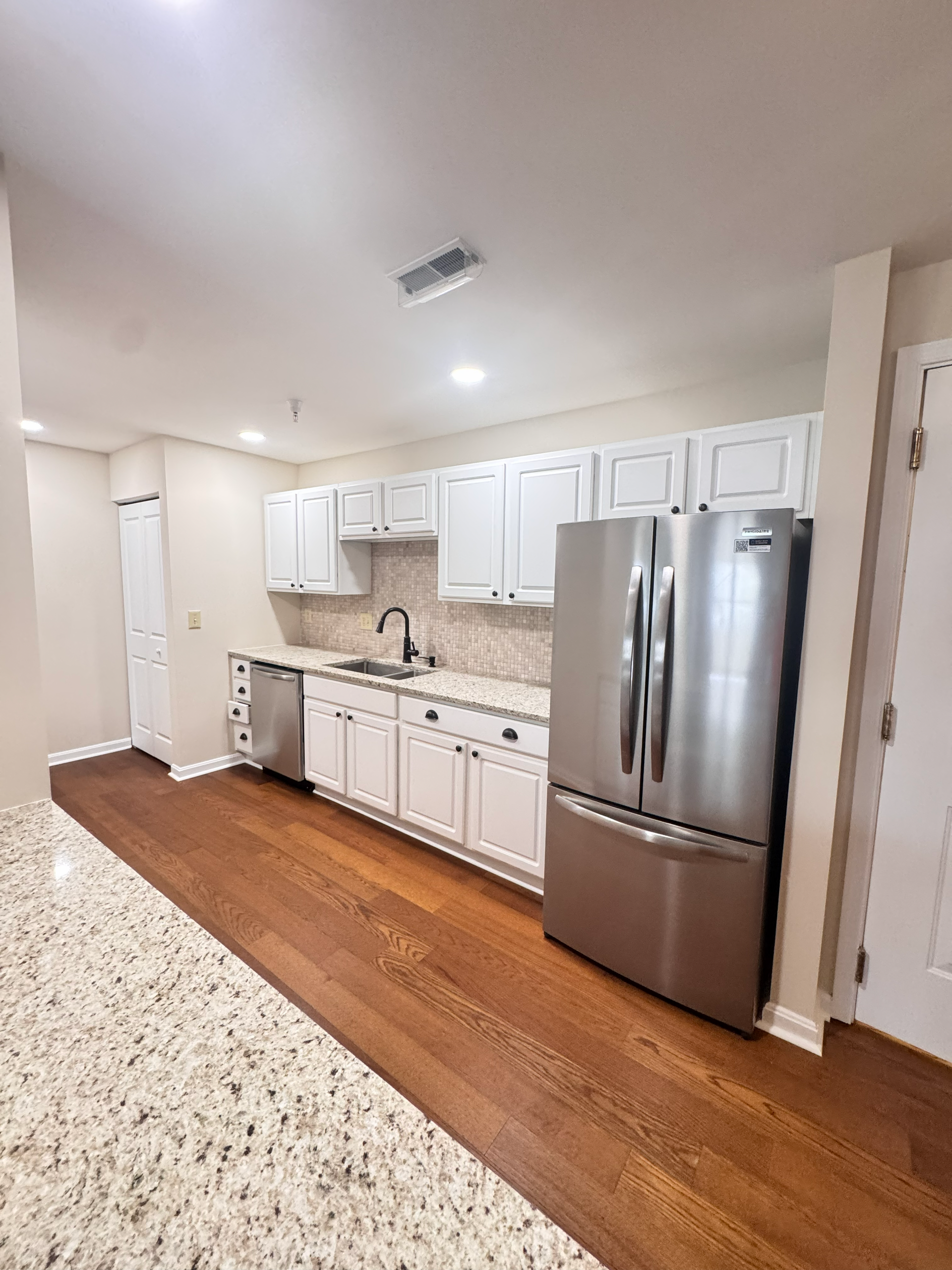 Kitchen Remodel for Charlotte, NC - Brook Forest Lane 516