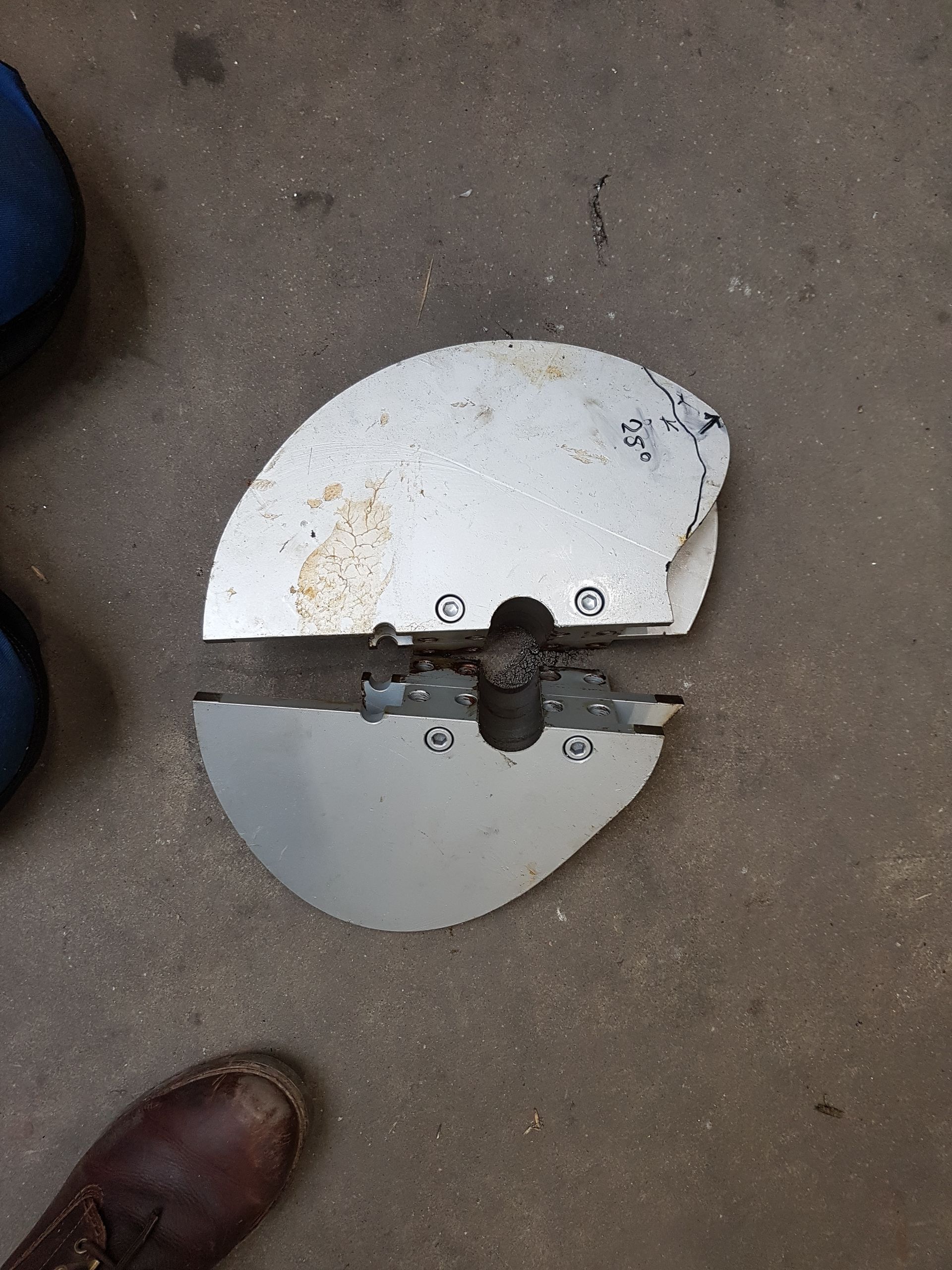 Meetopstelling voor het 3D-scannen van de curveschijf