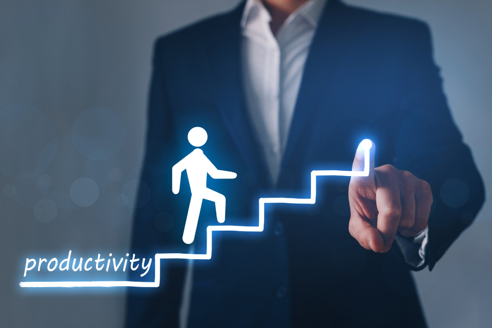 How do insurance brokers get paid?