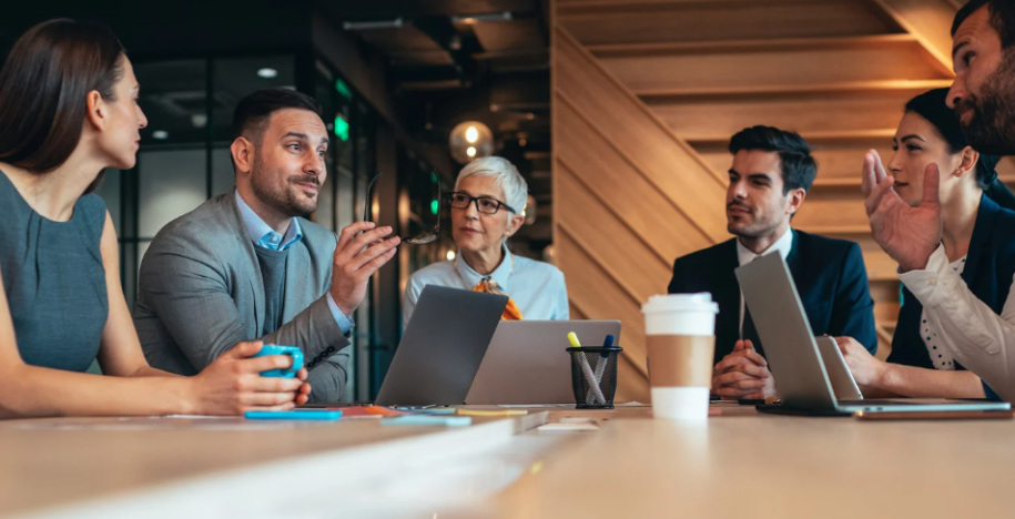 An HR Compliance Checklist ensures you're meeting labor laws, avoiding penalties, and building a stronger workplace culture. An HR Compliance Checklist ensures you're meeting labor laws, avoiding penalties, and building a stronger workplace culture.