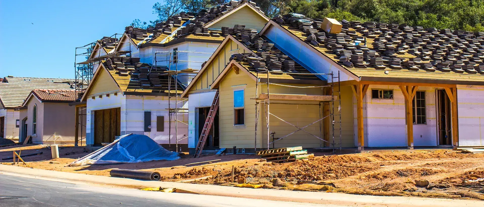 New construction roofing installation on a building in Auburndale, Florida