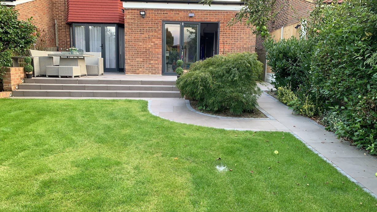 garden pathway paving curved