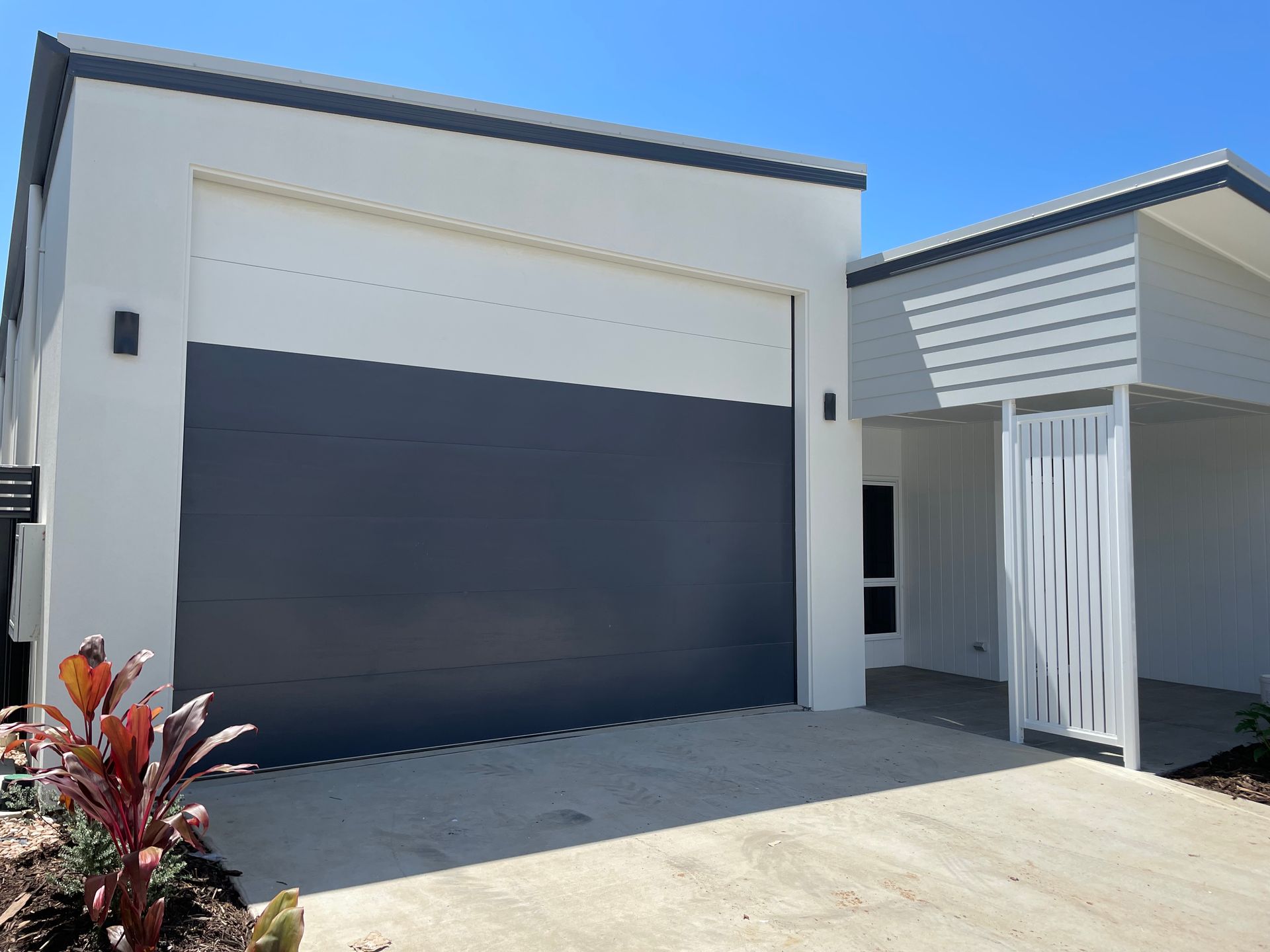 Garage Doors & Accessories Hervey Bay, QLD