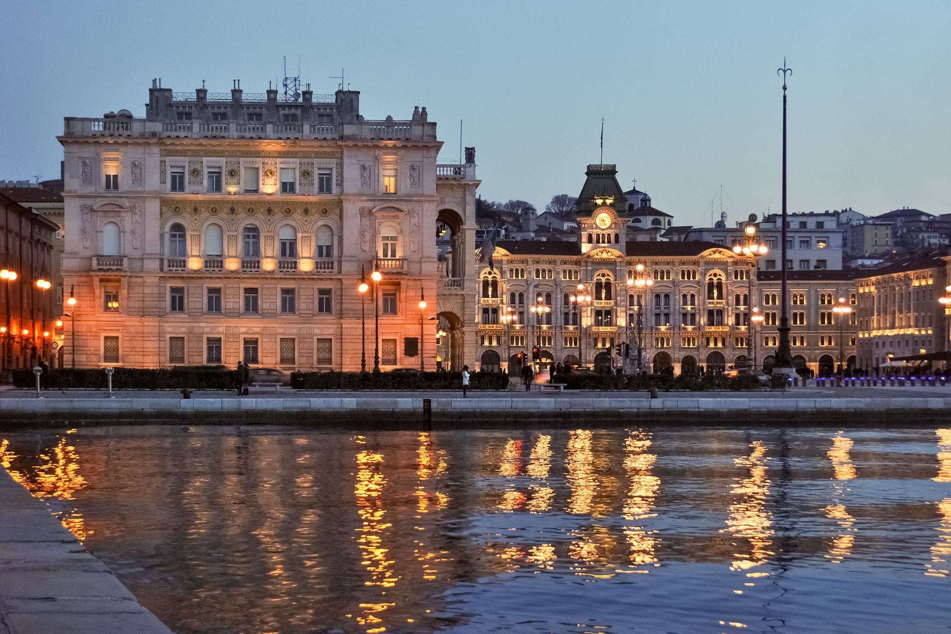 PIAZZA UNITA' TRIESTE