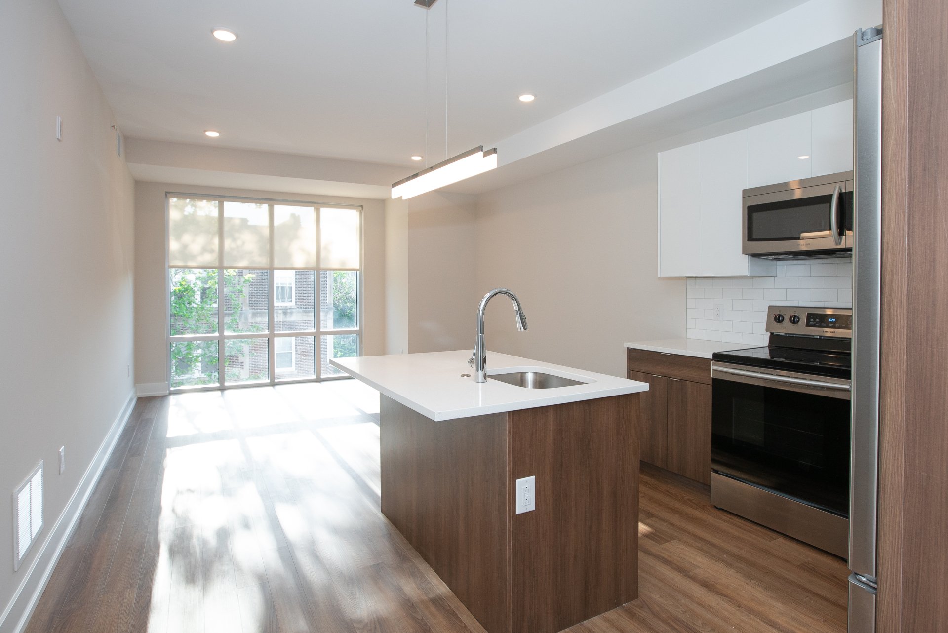Spruce Square - Modern Apartments in University City