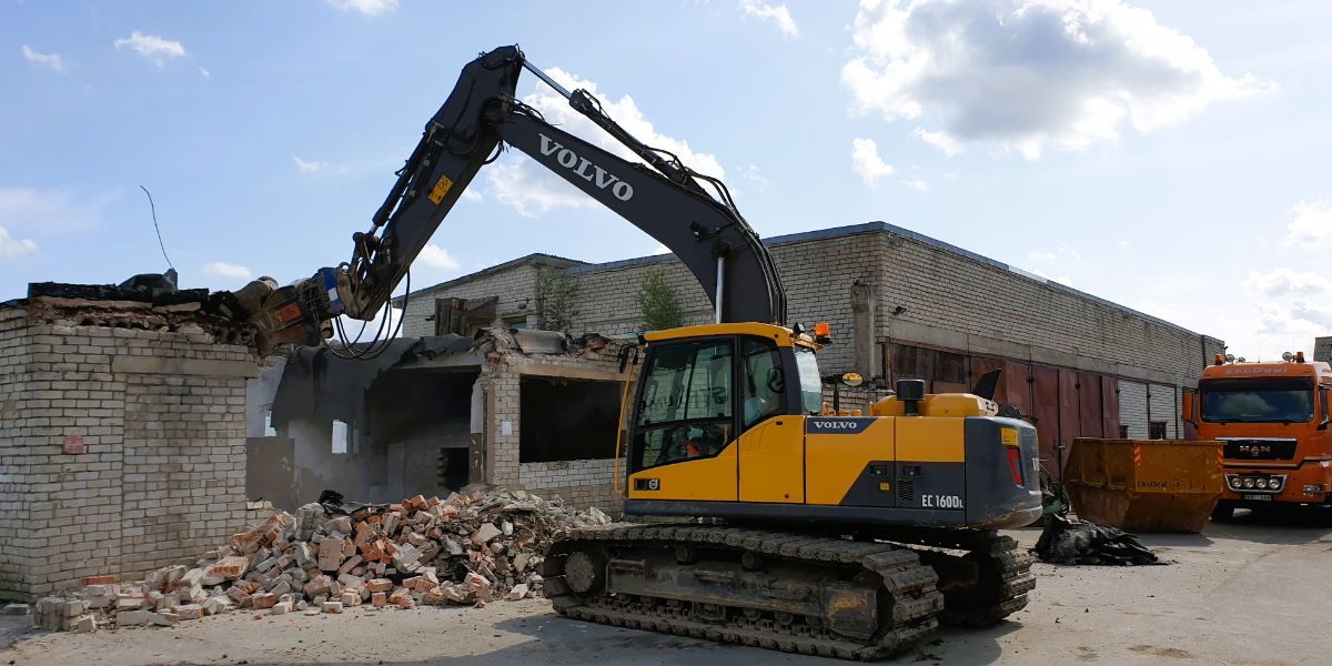 EkoDeal | Kāpurķēžu ekskavators VOLVO EC 160D L