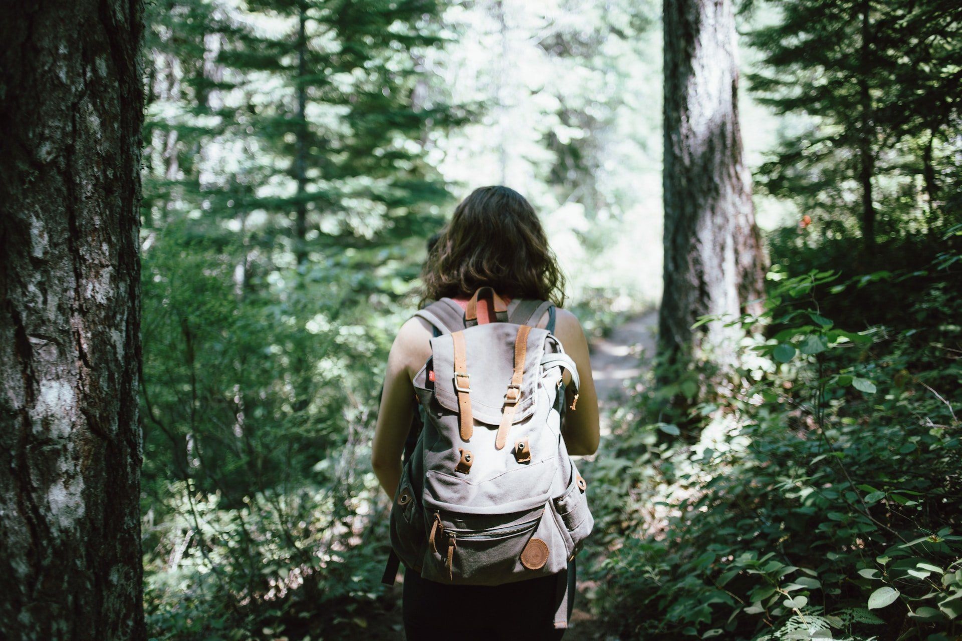 woman-hiking