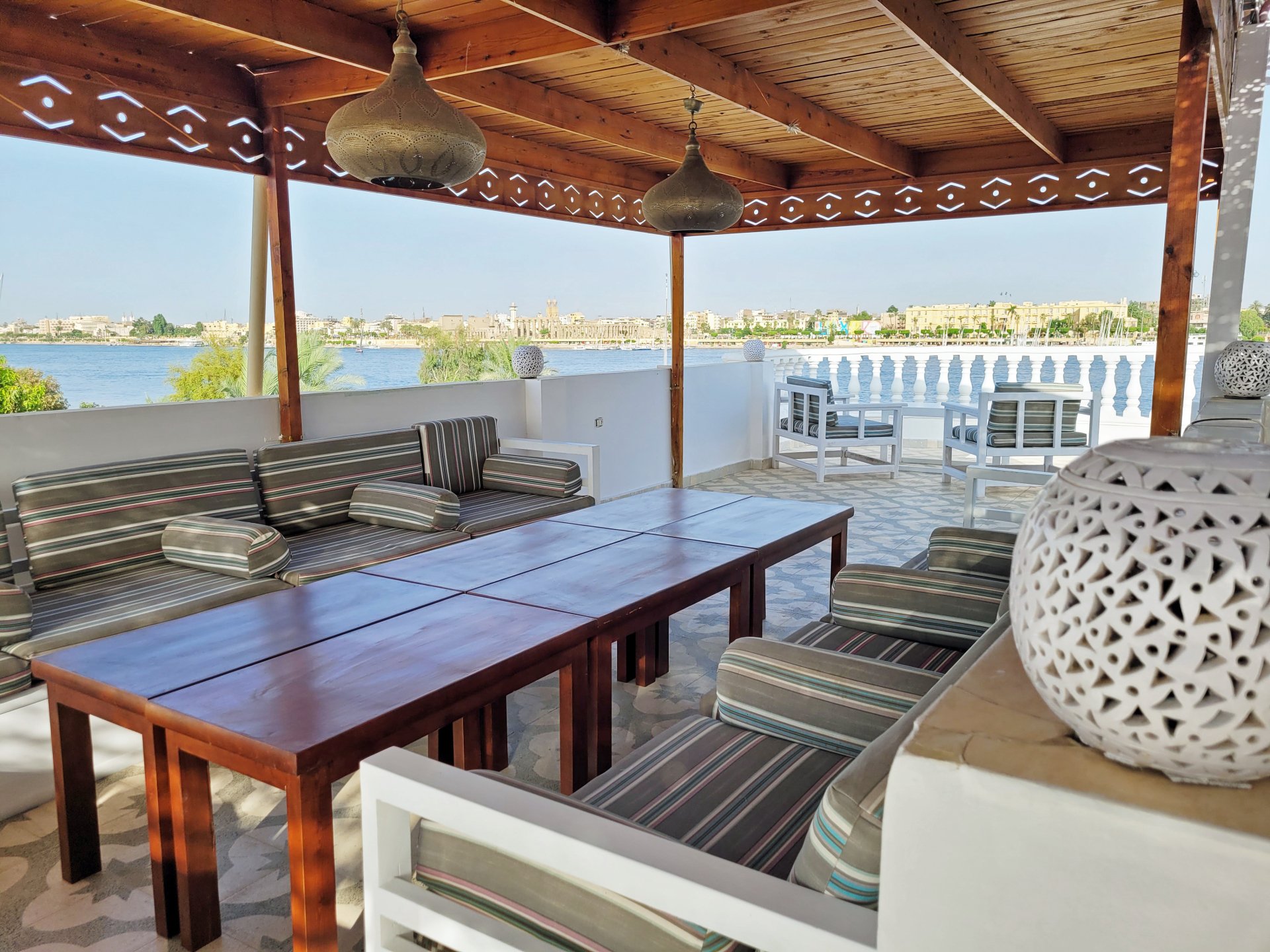 INLUXOR Nile apartments holiday apartments on the West Bank of Luxor