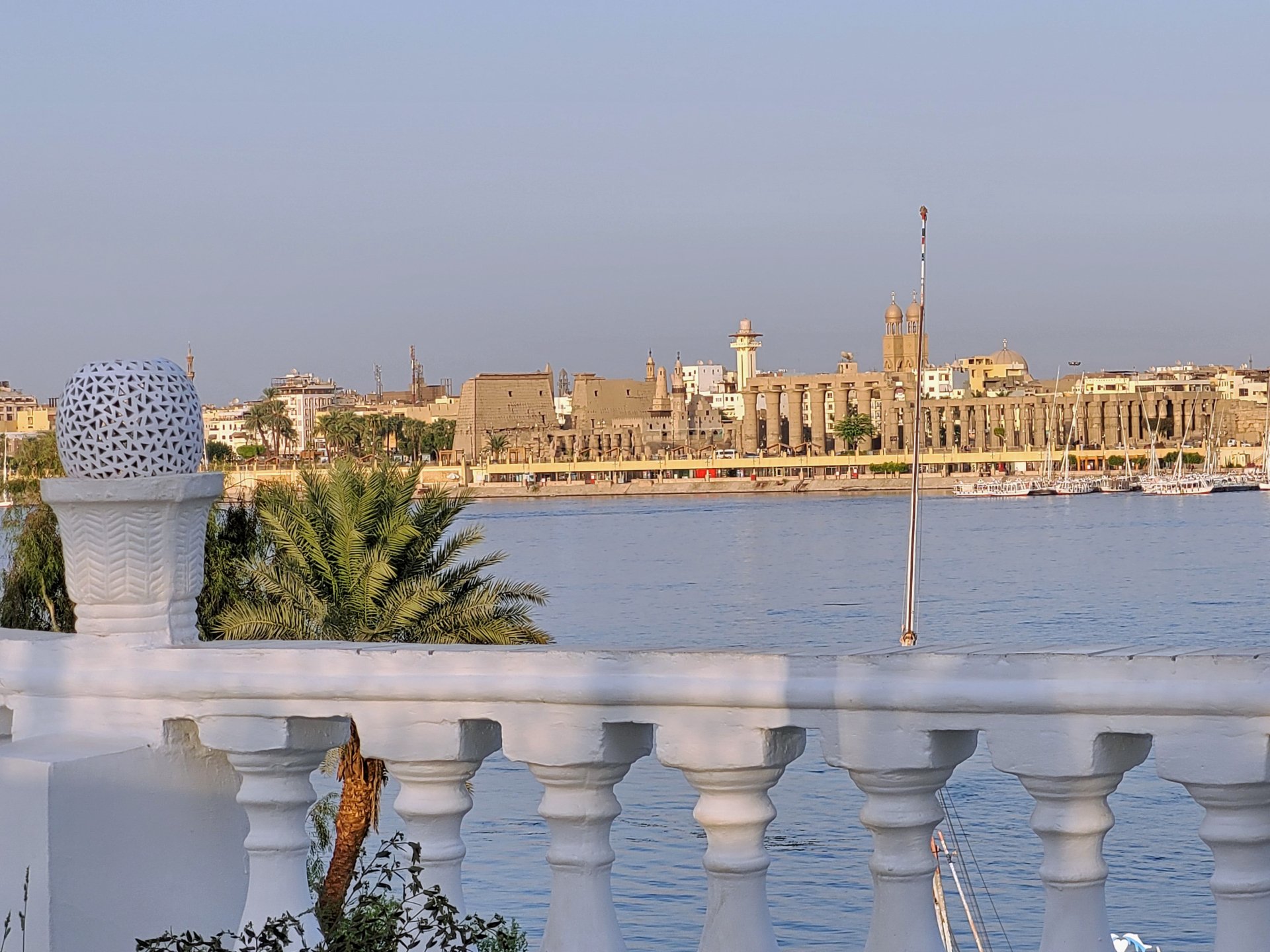 INLUXOR Nile apartments holiday apartments on the West Bank of Luxor