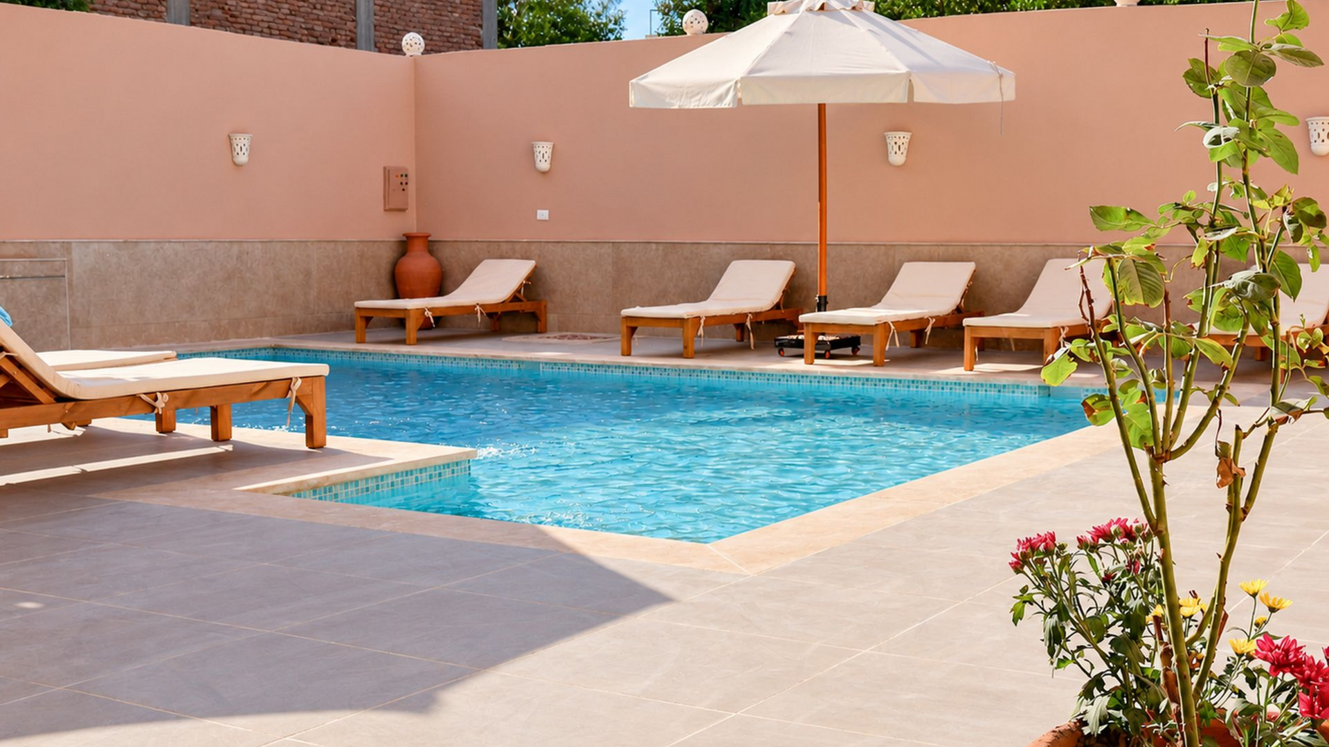 Swimming Pool at Malkata House with Mountain view