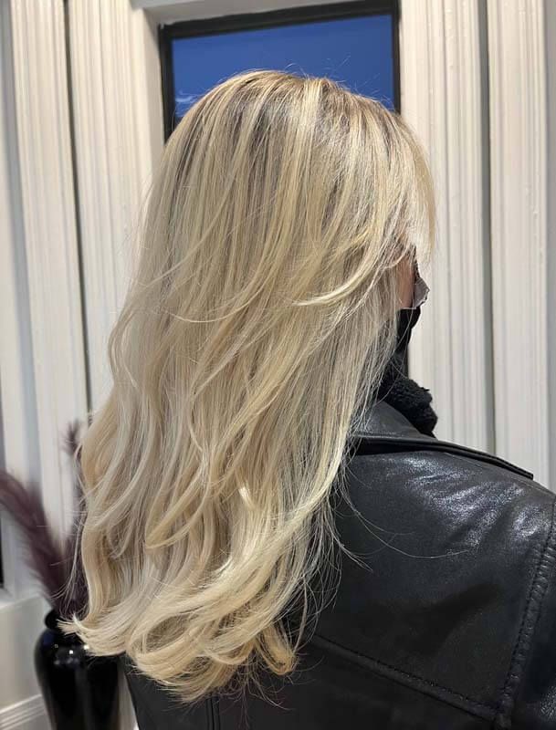 Blonde layered hair