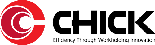 Logo CHICK avec emblème circulaire rouge et nom de marque noir, slogan « L’efficacité grâce à l’innovation en matière de maintien en position ».