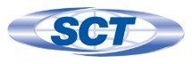 Logo « SCT » bleu à l'intérieur d'un ovale argenté sur fond blanc