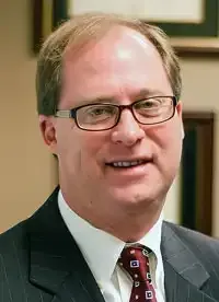 Jonathan Lowe