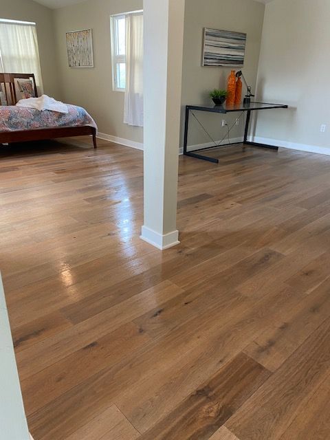 Restoring the natural color of hardwood flooring