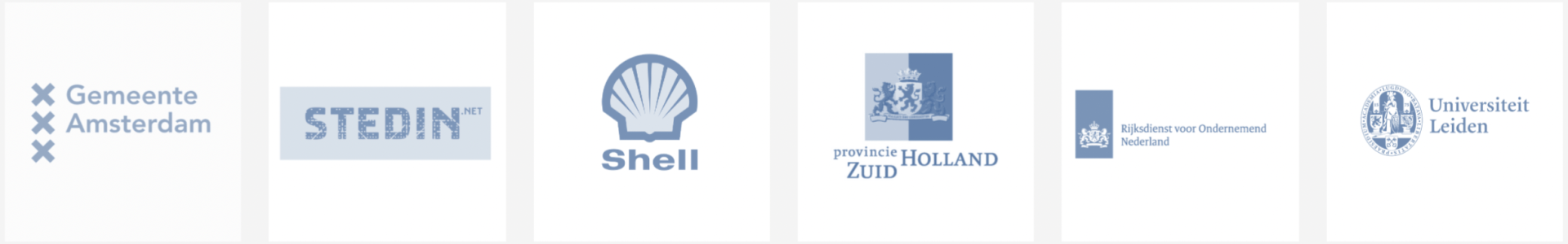 Een rij bedrijfslogo's op een witte banner, waaronder Shell en verschillende blauwgrijze merken.