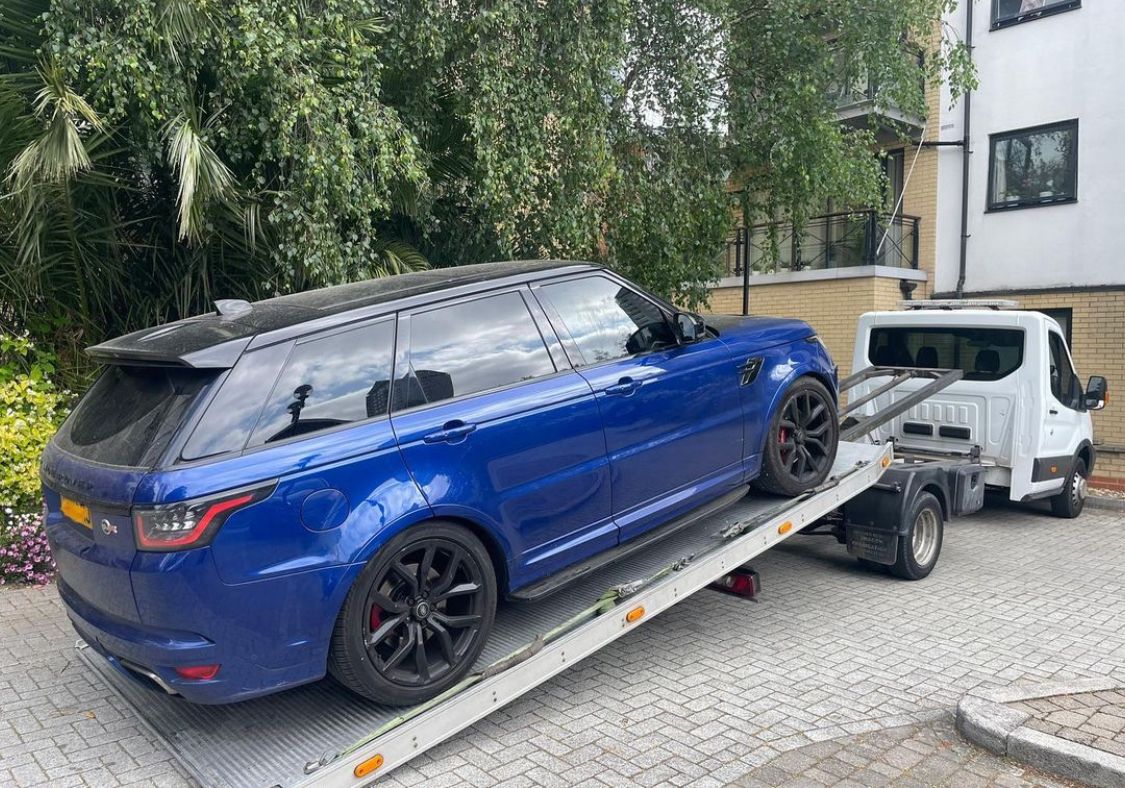 How Vehicle Breakdown Recovery Services Can Save You Time and Stress