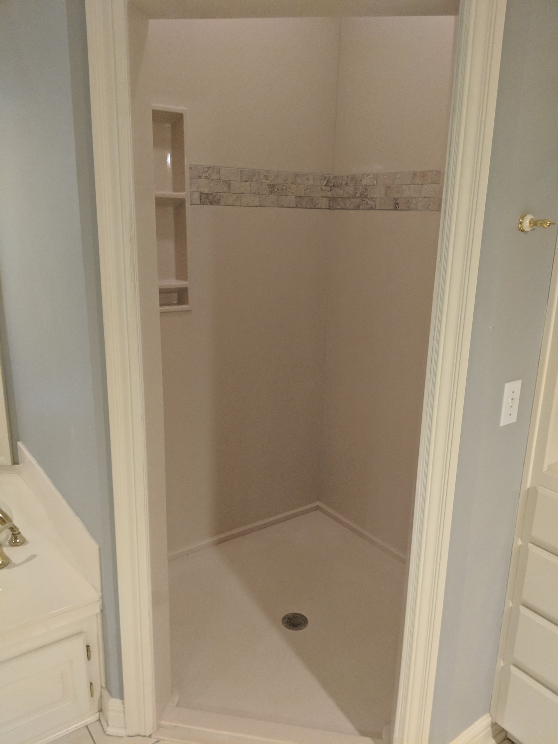 Onyx Showers A premier local builder for all your bath and kitchen needs