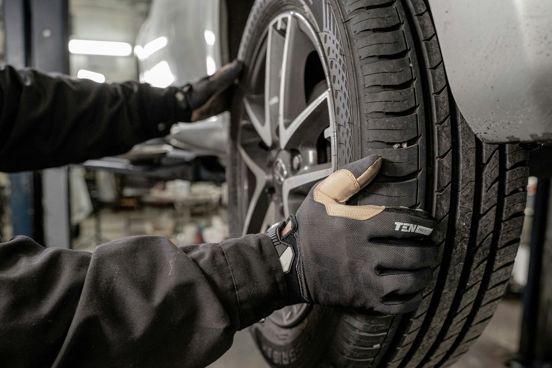 Wheel Alignments & Puncture Repairs