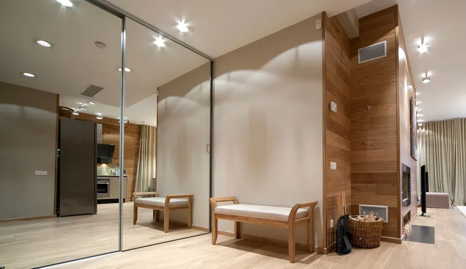 Mirror on an Adjoining Wall — Bloomington, IN — City Glass Of Bloomington Inc