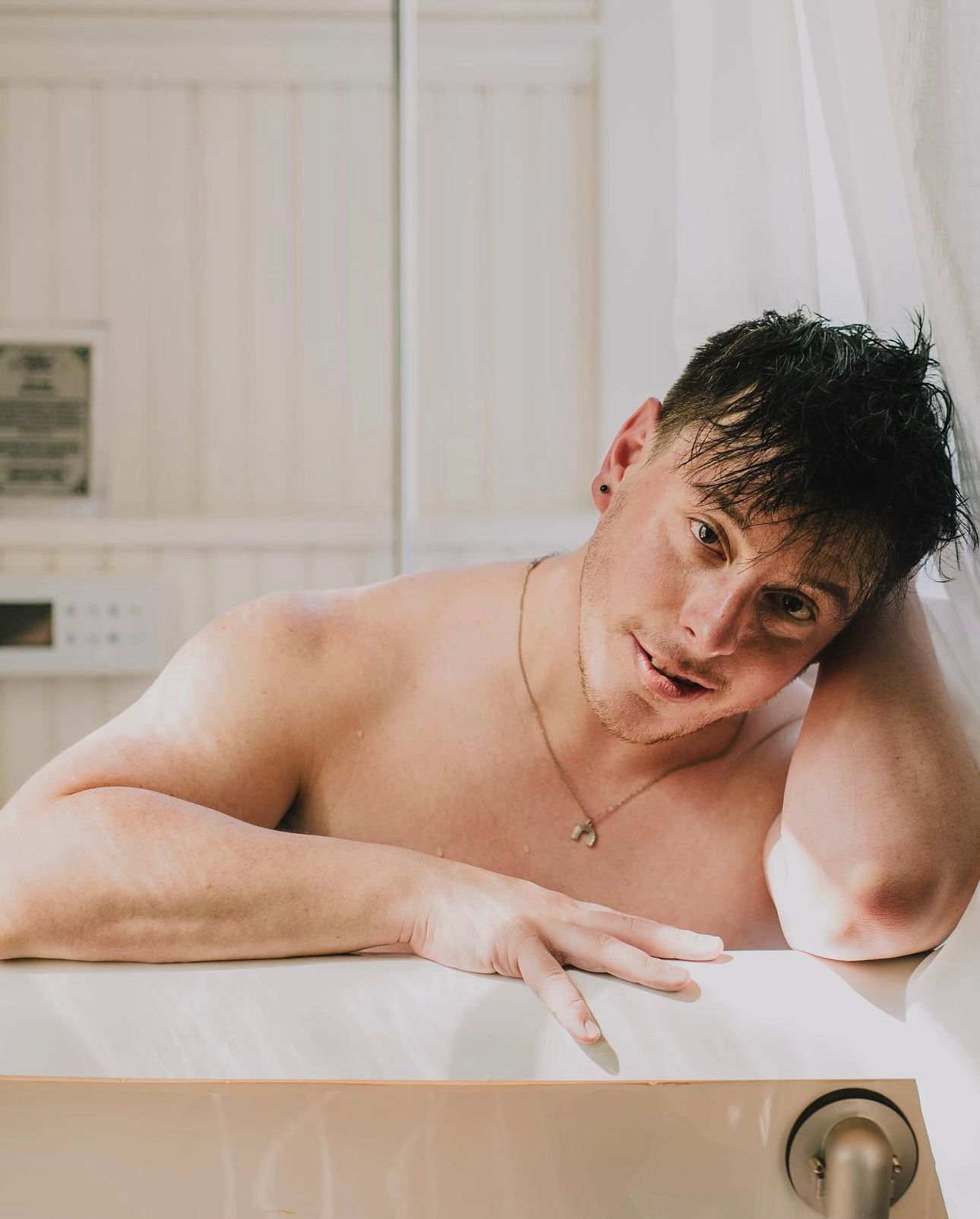 Picture of Thomas Sanders taken by