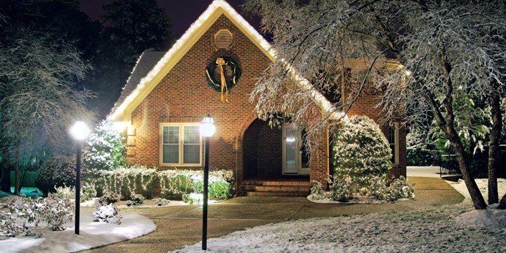 Christmas Landscaping — Matthews, NC — Decorative Creations Inc Christmas Landscaping — Matthews, NC — Decorative Creations Inc
