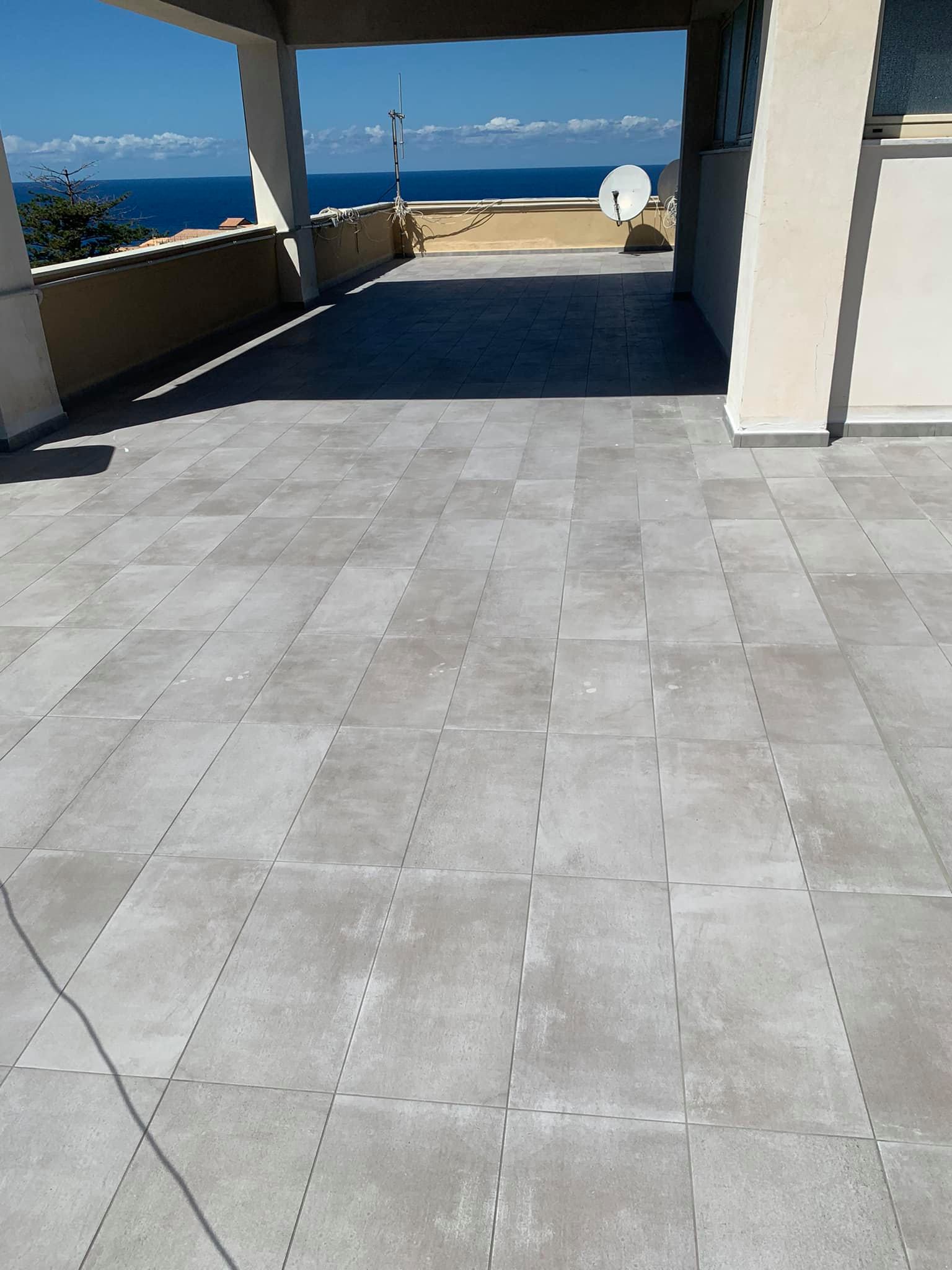 posa piastrelle per terrazzo