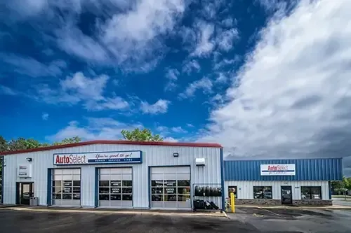 AutoSelect branch building at Stevens Point Express