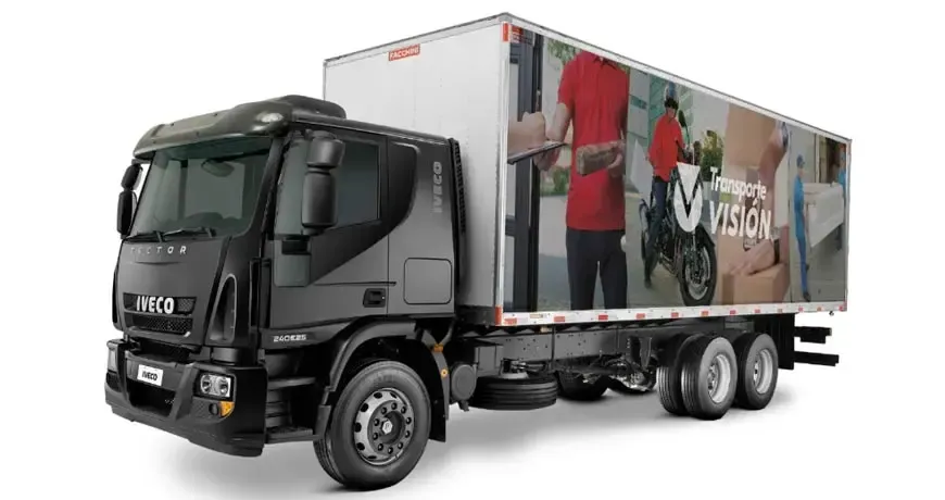 Servicio de mudanzas puerta a puerta para hogares y comercios, con camiones y utilitarios según el volumen de carga.