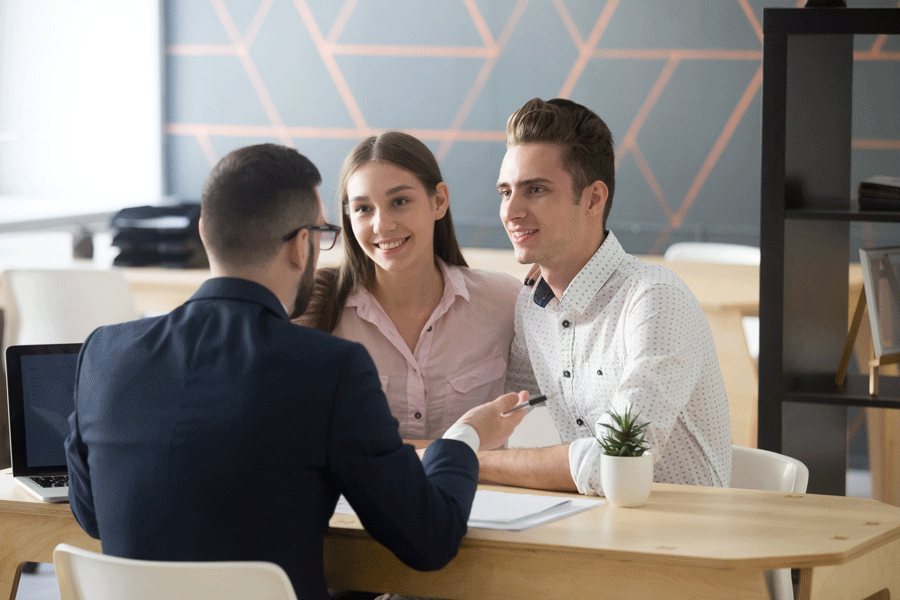 Front View in Clients Talking to the Lawyer Man — Mansfield, OH — John S. Dilts, Attorney