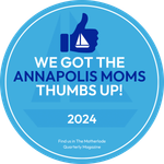 Annapolis Moms Thumbs Up Badge Logo