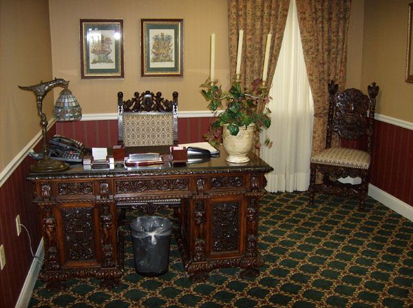 Nardolillo Funeral Home RI Narragansett Desk