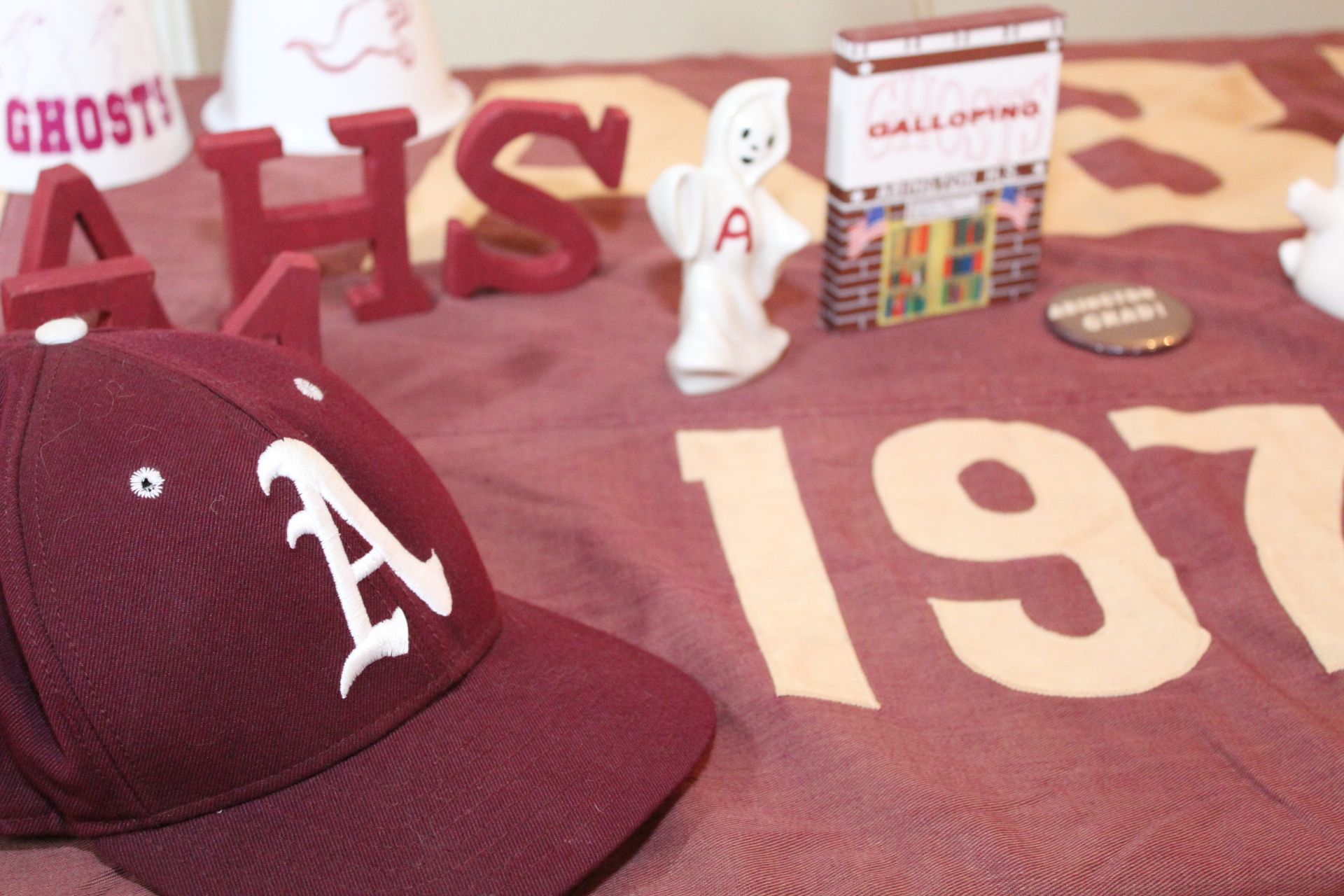 Abington High School Class of 1974 Nostalgia Table