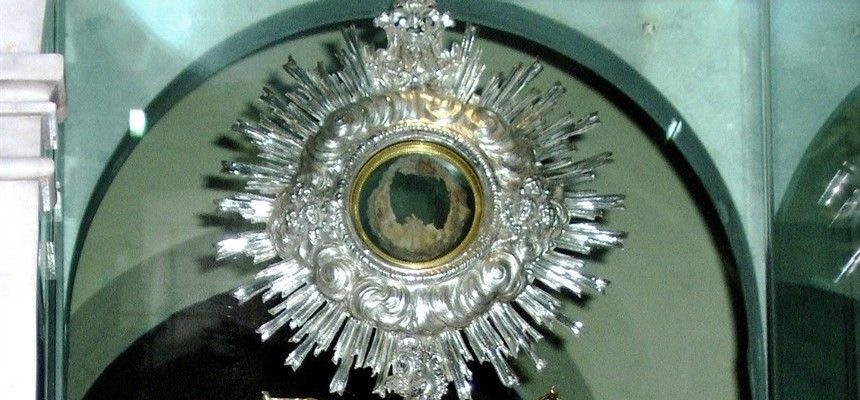 A close up of the eucharistic miracle of lanciano