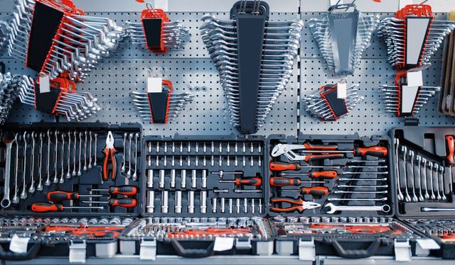 ferramenta e bricolage