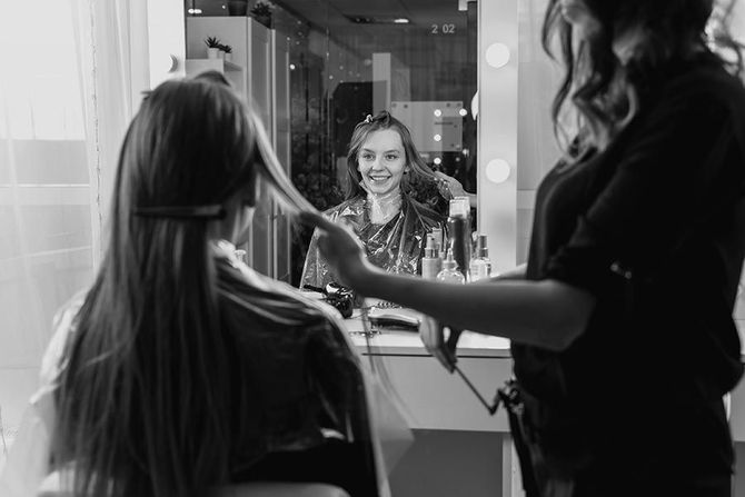 GABRIELLE SALON