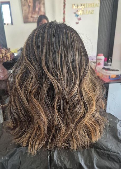 GABRIELLE SALON